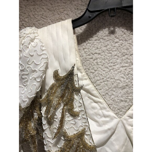 CLAIRES’S COLLECTION Beauty white Pageant Cocktail Gown SIZE In Measurements - Picture 12 of 16